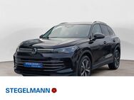 VW Tiguan, 1.5 l eTSI OPF Elegance, Jahr 2022 - Lemgo