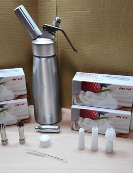 Sahne Spender 500 ml inkl. Zubehör + 97 Sahnekapseln * Neu * - Leverkusen