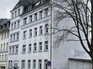 Große Dachgeschosswohnung sucht neuen Eigentümer - Chemnitz