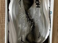 Hoka Clifton 9 Gr.42 Neu - Köln