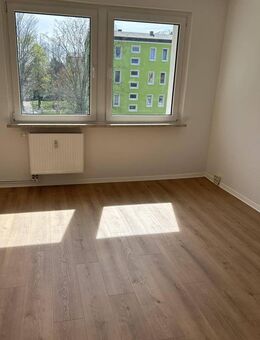 Neu sanierte 2-Zimmer-Wohnung! - Bad Dürrenberg