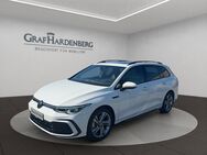 VW Golf Variant, 2.0 TSI R-Line, Jahr 2023 - Bruchsal