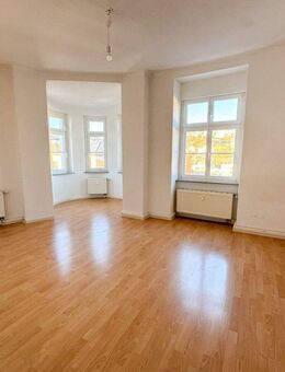 Große 3-Raum-Wohnung im Zentrum von Aue - Aue