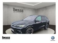 VW Tiguan, 2.0 TDI R-Line, Jahr 2024 - Gießen