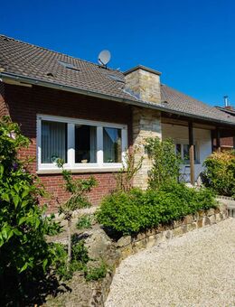 Gepflegtes Einfamilienhaus mit modernem Wohnkomfort und viel Platz in ruhiger Lage von Ibbenbüren! - Ibbenbüren