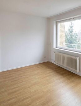BEZUGSFREI - Top gepflegte 2-Zi. Wohnung mit Südbalkon und perfektem Grundriss! - Berlin