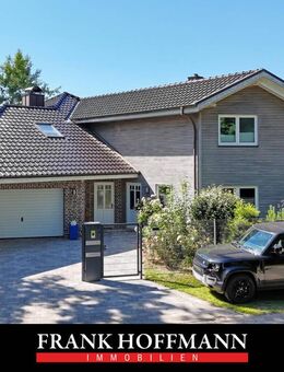 Hochwertiges Zweifamilienhaus in ruhiger Lage am Feldrand von Lohbarbek! - Lohbarbek