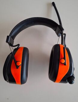 Biete ein PROTEAR Radio - Mainz