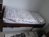 2 Betten mit Lattenrost(90×200cm)+Nachtkästchen - Dingolfing