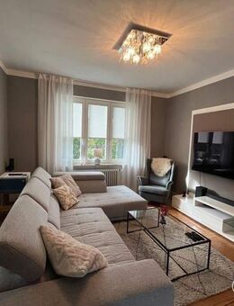 ++ Charmante Altbauwohnung mit 5 Zimmern, Balkon & viel Licht - Wohnen mit Charakter ++ - Boizenburg (Elbe)