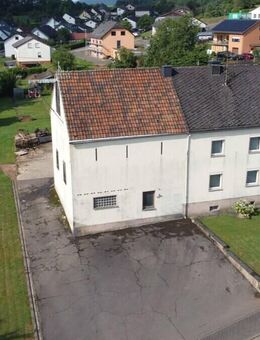 Gepflegtes Einfamilienhaus mit Nebengebäuden in schöner Lage von Sehlem - Sehlem (Rheinland-Pfalz)