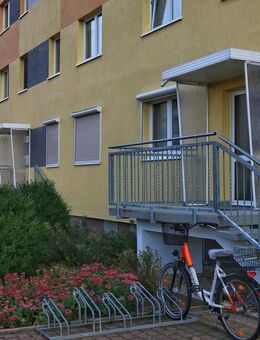 Schöne 2-Raum Wohnung mit Balkon - Calbe (Saale)
