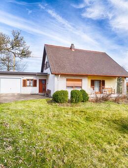 Idyllisches Einfamilienhaus auf großem Grundstück in ruhiger Lage - Ihrlerstein