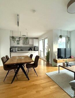 Exklusive 4-Zimmer-Wohnung mit 2 Balkonen & TG-Stellplatz in ruhiger Lage - Frankfurt (Main)