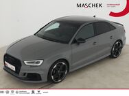 Audi RS3, Limousine V-Max Carbon S-Sit, Jahr 2020 - Wackersdorf
