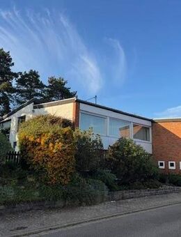 Freistehendes Einfamilienhaus mit großem Grundstück in toller Lage, Spiesen-Elversberg - Spiesen-Elversberg