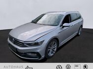 VW Passat Variant, 2.0 TSI R-Line, Jahr 2019 - Kierspe