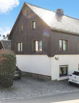 Sanierter Wohntraum mit Nebengebäude und Garten - Vielseitiges Hau - Breitenbrunn (Erzgebirge)