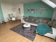 Ansprechende Dachgeschosswohnung mit sonnigem Balkon - Saarbrücken