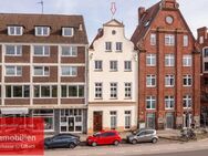 Ansprechendes Mehrfamilienhaus mit Traveblick - Lübeck