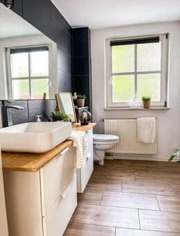 Renovierte Wohnung mit Garten und Hobbyraum in Wäschenbeuren zu verkaufen - Wäschenbeuren