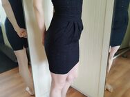 Hübsches Kleid - Größe 34 - TOP ZUSTAND - München