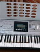 Verkaufe ein Elektronisches Keyboard in 34225
