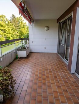 Komfortables Wohnen auf zwei Ebenen in Sindelfingen! - Sindelfingen