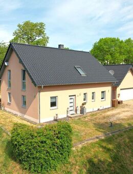 Hochwertiges Einfamilienhaus in massiver Bauweise mit großem Grundstück und durchdachtem Wohnkonzept - Plascheid