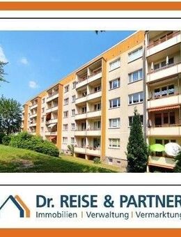 Die gute Adresse! - renovierte 3-R-Wohnung mit Tageslichtbad & Balkon! - Eisleben (Lutherstadt)