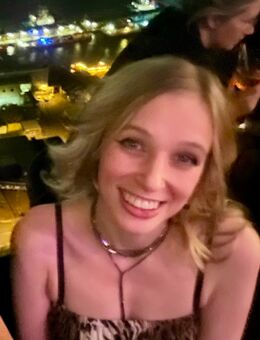 Freundin für gemeinsame Unternehmungen und mehr gesucht. Gerne auch deutlich älter. - Trittau