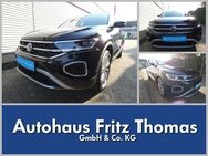 VW T-Roc, 1.5 TSI Move, Jahr 2023 - Celle