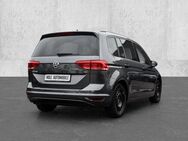 VW Touran Highline BMT Start-Stopp 1.4 TSI Navi LED Massagesitze Sperrdiff. ACC Mehrzonenklima - Aachen