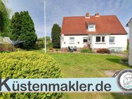 Strande ruft: Haus mit Charme auch ideal für Neubau am Meer - aktuell vermietet, später Ihr Zuhause? - Strande
