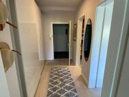Schöne 2-Zimmer-Wohnung mit Balkon und EBK in Lokstedt - Hamburg