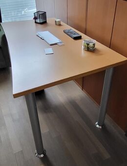 Schreibtisch - Essen