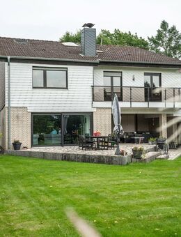Ein-/Zweifamilienhaus in Hartenholm - Hartenholm