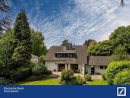 Charakter. Raum. Möglichkeiten. - Eine Villa mit Seltenheitswert - Mülheim (Ruhr)