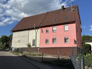 Kernsaniertes Haus mit 2 Wohnungen und weiteren ca. 75 m² top renovierten Räumen im DG und Dachspitz - Jettingen