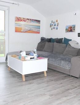 3-Zimmer-Wohnung mit Balkon und Gartenanteil - Waakirchen