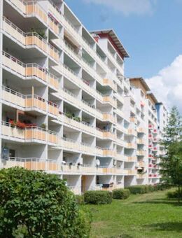 Nachmieter für 4-Zimmer-Wohnung mit Einbauküche* ab 01.04.26 gesucht - Chemnitz