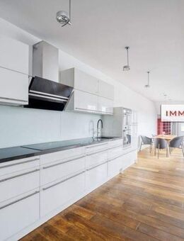 IMMOBERLIN.DE - Toplage Bayerisches Viertel! Exquisite Dachgeschosswohnung mit Südwestterrassen & Lift - Berlin