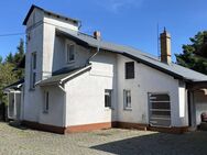 Traumhaus mit Garten und zwei Garagen - Niesky