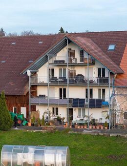 Großzügige 3,5-Zimmer-Wohnung mit 2 Terrassen und Garage in ruhiger Lage bei Reute - Bad Waldsee - Bad Waldsee
