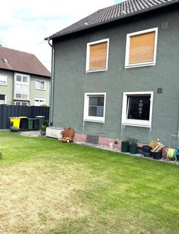 Schöne 3 Zimmerwohnung im 1. OG eines ZFH, KDB und Balkon, in Kamen-Westick - Kamen