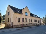 Immobilie in Auerbach mit Potenzial zur Neugestaltung - Auerbach (Vogtland) Zentrum