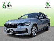 Skoda Superb, Combi Selection Mild Hybrid, Jahr 2024 - Halle (Saale)