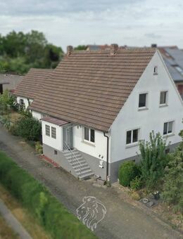 Einfamilienhaus mit Scheune in Großeibstadt - viel Platz für Träume, Hobbys & Familie - Großeibstadt