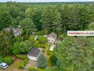 IMMOBERLIN.DE - Sanierungsbedürftiges Haus mit Südterrasse & Garage in sehr harmonischer Lage - Birkenwerder