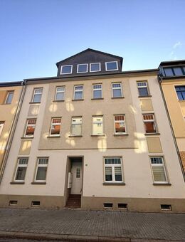 Beliebte Lage - Sanierte Dachgeschosswohnung in Merseburg - Merseburg